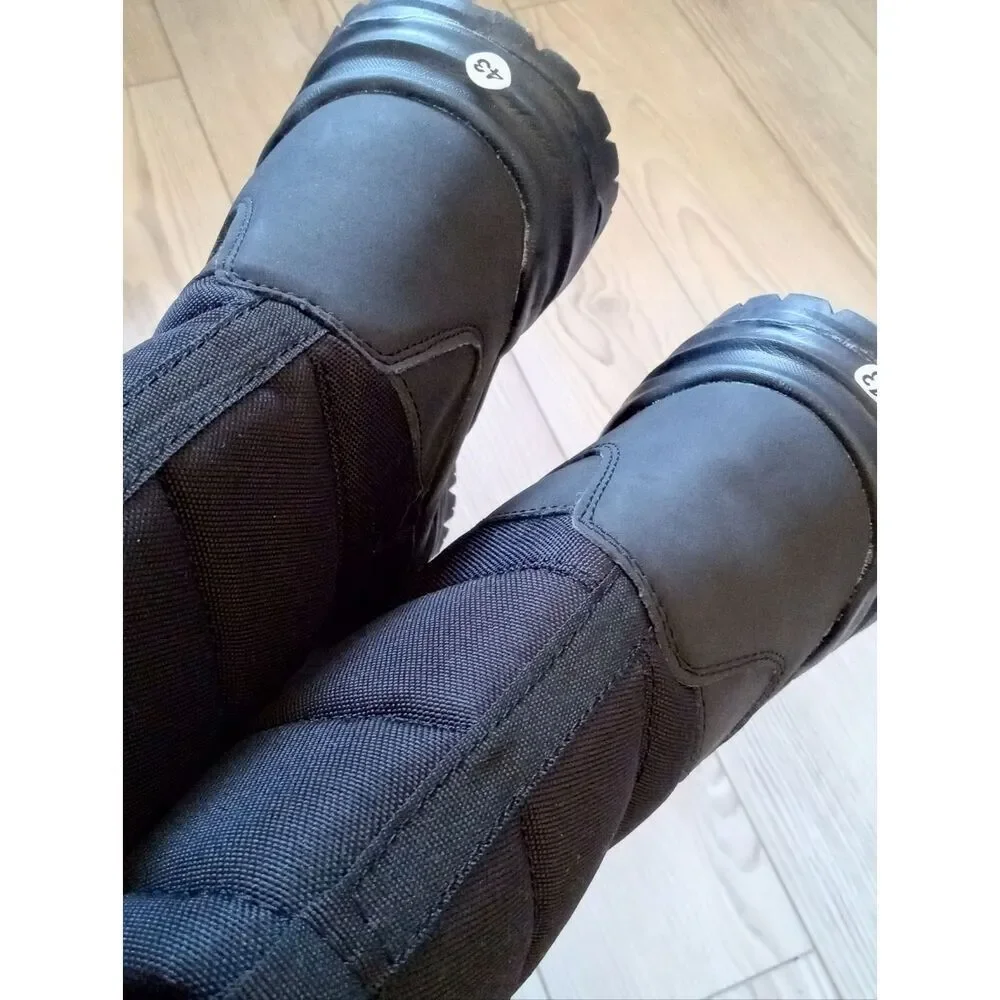 (T-4668) Unisex Winter Boots Sz 43 (12.5 W - 10 M)